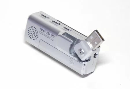 MP3-плеер XDrum XD403 с разложенным разъёмом