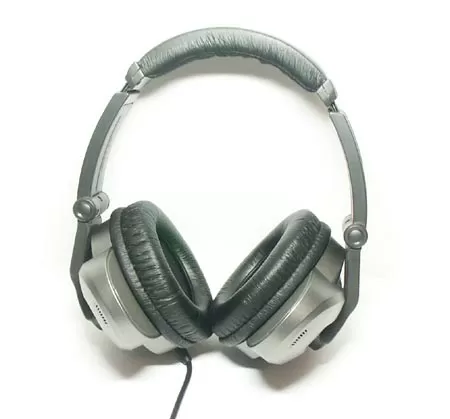 Наушники Zalman ZM-RS6F в нормальном состоянии