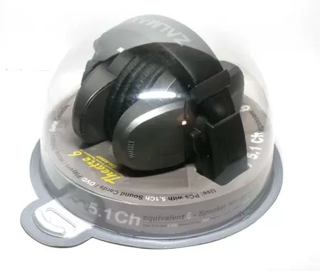 Упаковка наушников Zalman ZM-RS6F