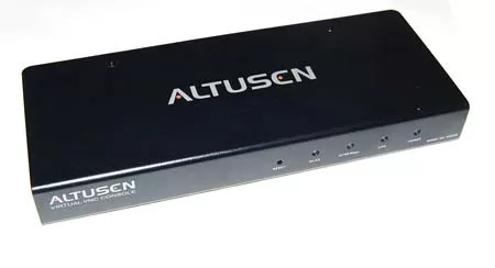 VNC-консоль Altusen KE8220