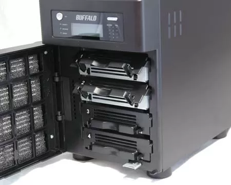 Внешний вид Buffalo TeraStation Pro II