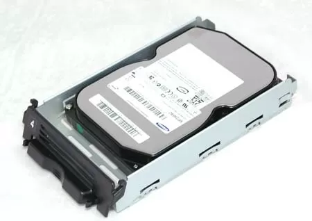 Жёсткий диск Samsung в корзине Buffalo TeraStation Pro II