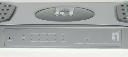 VPN-маршрутизатор Level One FBR-1417TX