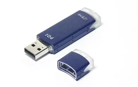 Диск PQI Travelling Disk