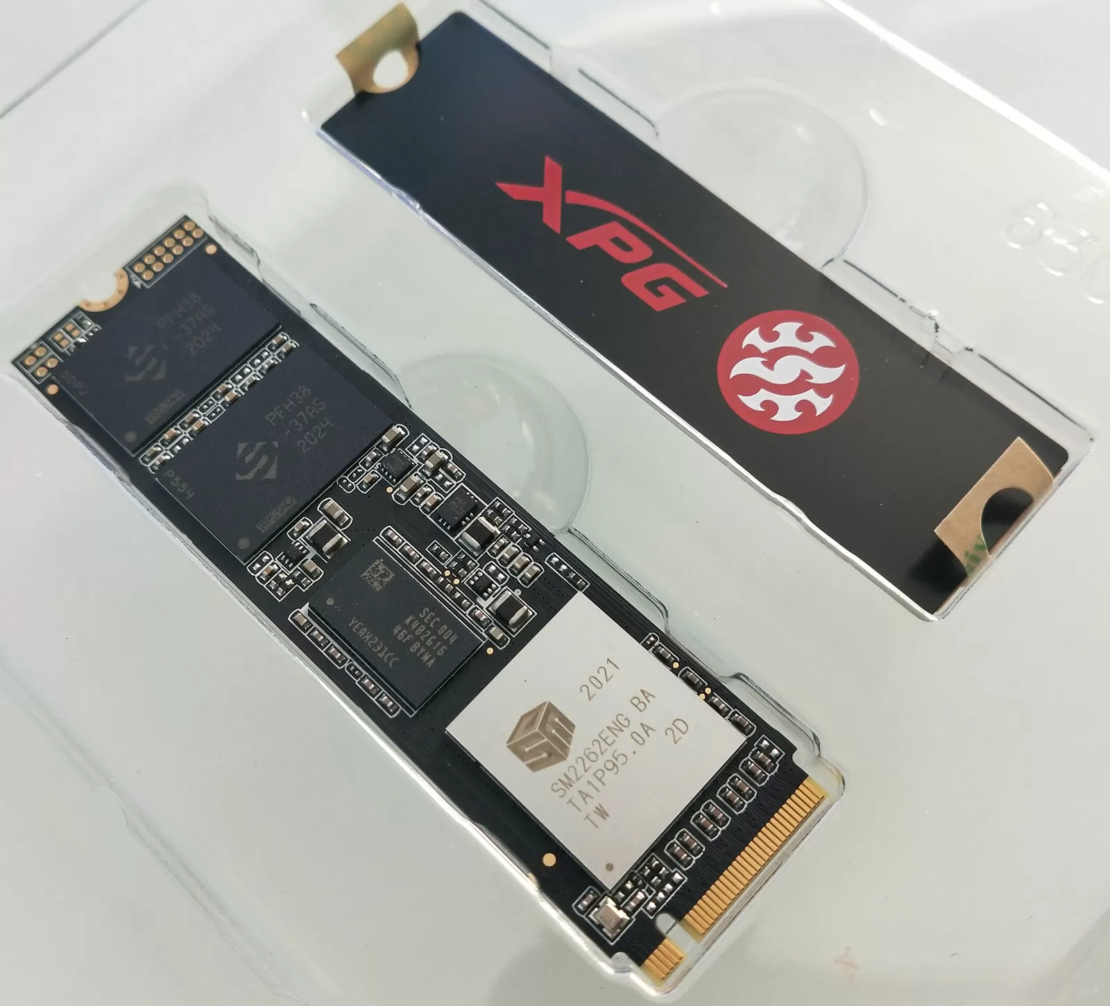 Тест Adata XPG SX8200 Pro 512 ГБ серверными и профессиональными нагрузками  | hwp.ru