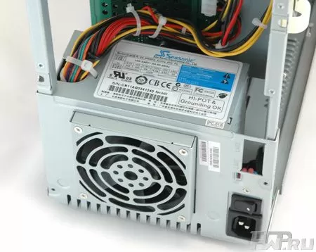 Файловый сервер (NAS) NetGear ReadyNAS Pro