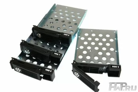 QNAP TS-869 Pro