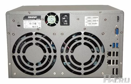 QNAP TS-869 Pro