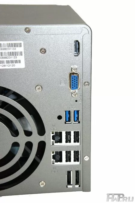 QNAP TS-869 Pro