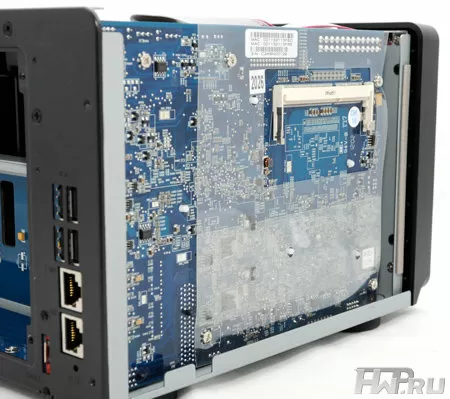 Файловый сервер Synology DS1812+