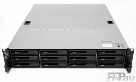 Внешний вид Synology RS2414+ 