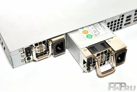 Внешний вид Thecus 1U4200XXX