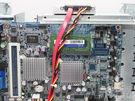 Thecus W5000