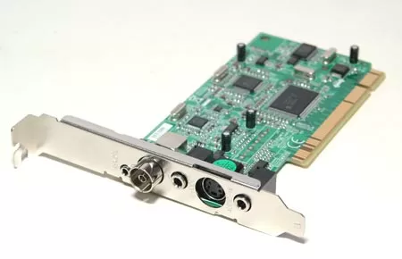 Панелька платы AverTV Hybrid+FM PCI