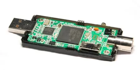 ТВ-тюнер AverTV Hybrid Volar HX - вид изнутри