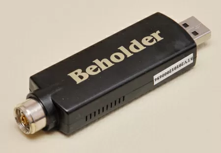 Usb tv. ТВ тюнер Бехолдер юсб. Внешний ТВ тюнер Beholder. USB Tuner для телевизора Бехолдер. TV-тюнер Beholder Behold TV Wander Lite.