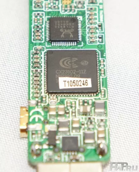 iconBIT TV-Hunter Hybrid HD Stick U400 FM