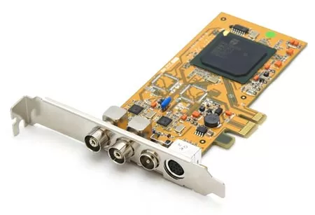 Двухголовый аналоговый ТВ-тюнер FlyTV Express X1 MST-A2