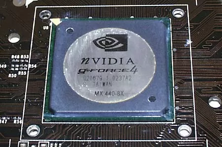 GeForce4 MX440-8x (NV18)