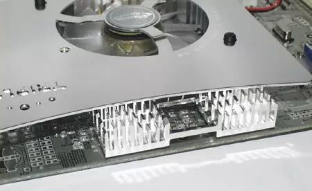 Радиаторы на чипах памяти