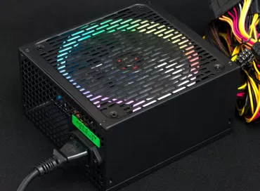 HIPER HPB-750RGB – мощный блок питания с 14см RGB вентилятором