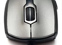 Oklick 985G Scorpion – бюджетная игровая мышь с подсветкой