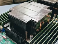 Почему Intel Xeon Platinum 9200 не пошёл в массы