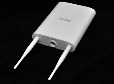 Zyxel NWA55AXE - наружная точка доступа Wi-Fi 6, которой так удобно строить мосты